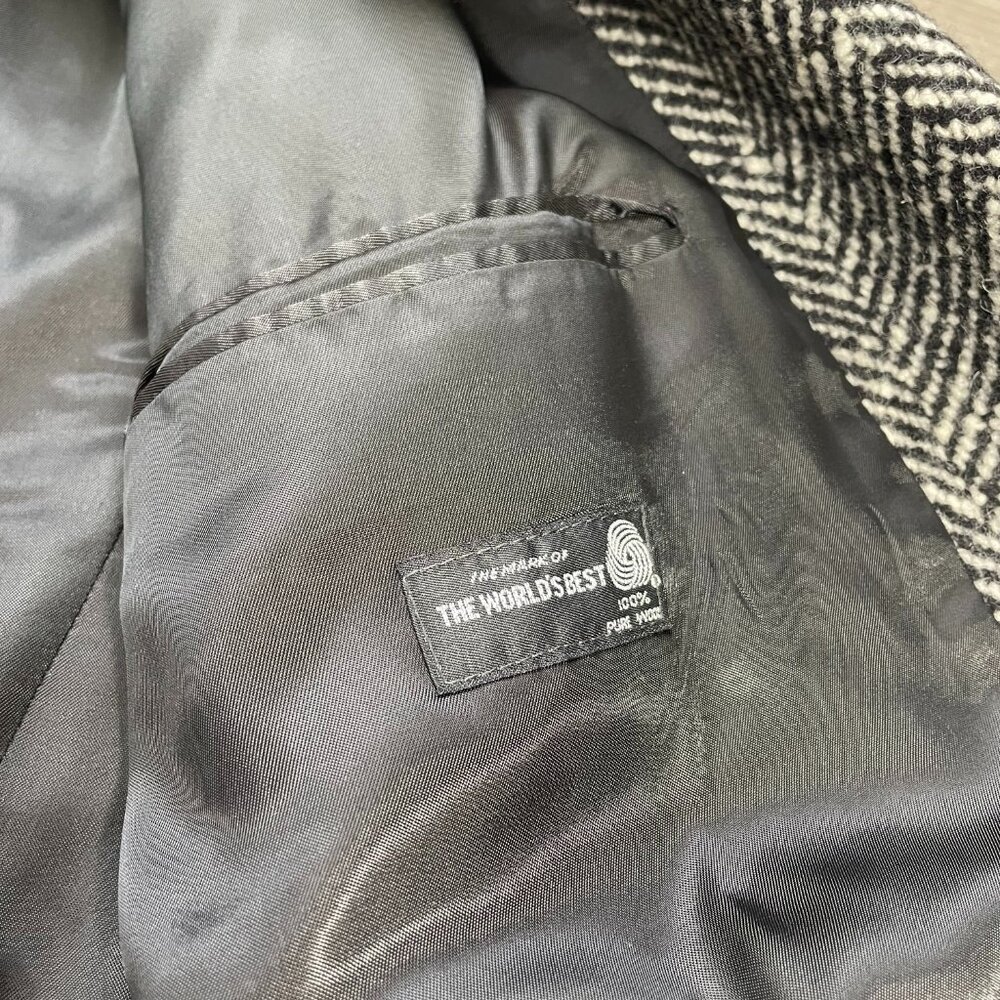 Wool Coat - Picture 4 of 16